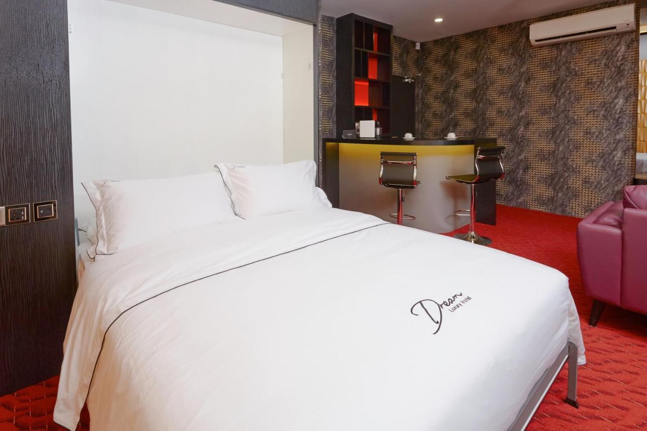 Dream Luxury Hotel Муар Екстериор снимка